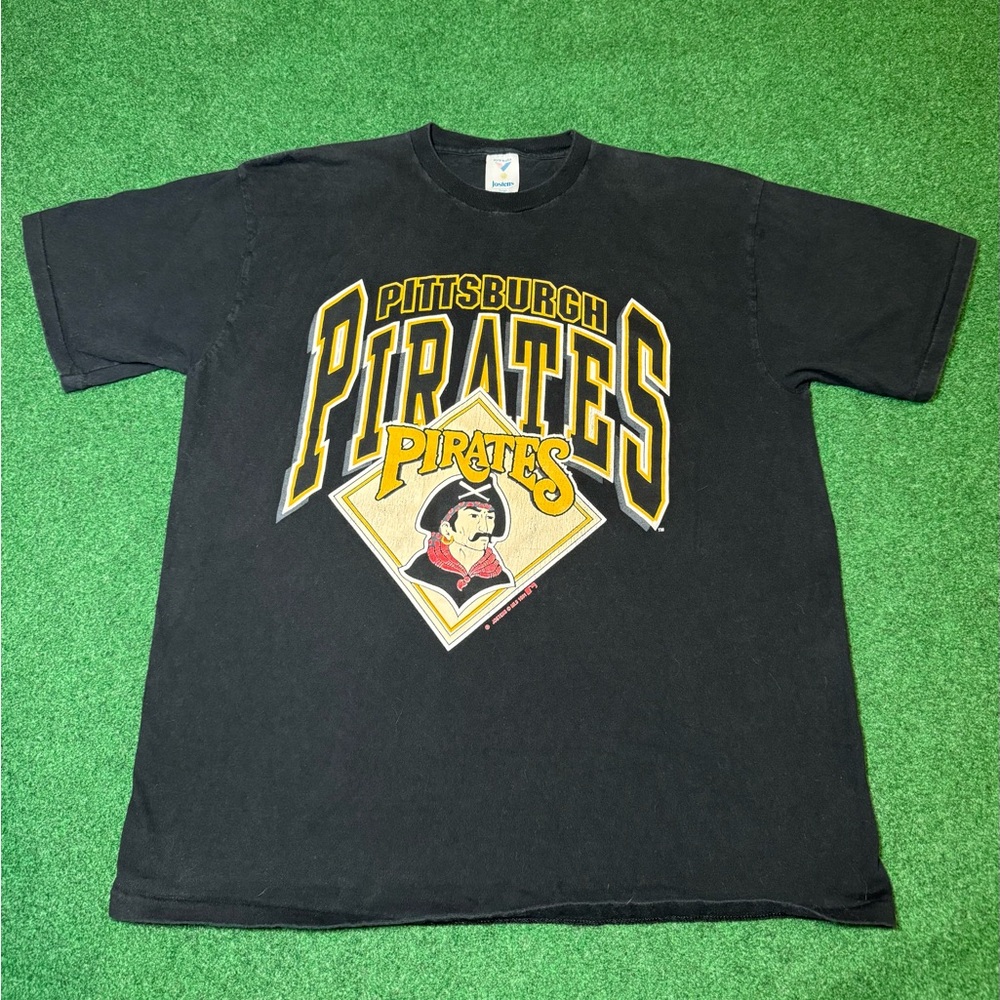 MLB Pittsburgh Pirates Black Short Sleeve Tee with Yellow Logo